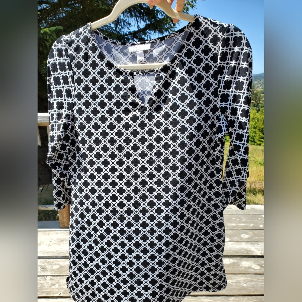 Charter Club Blue and White Fitted 3/4 Sleeve Blouse